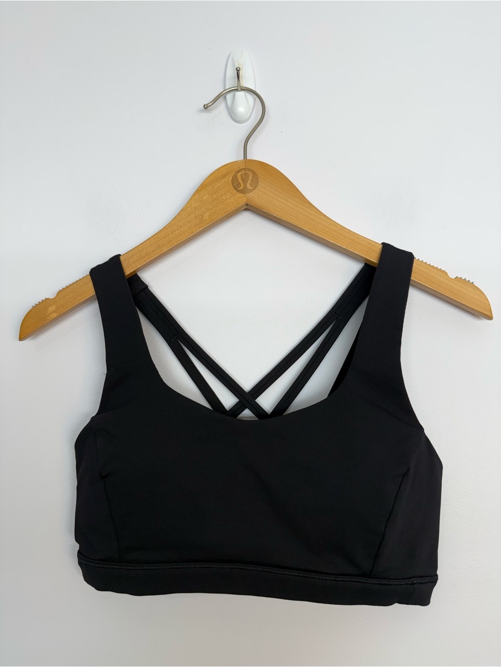 72: Lululemon Free To Be Serene Bra Black Size 6